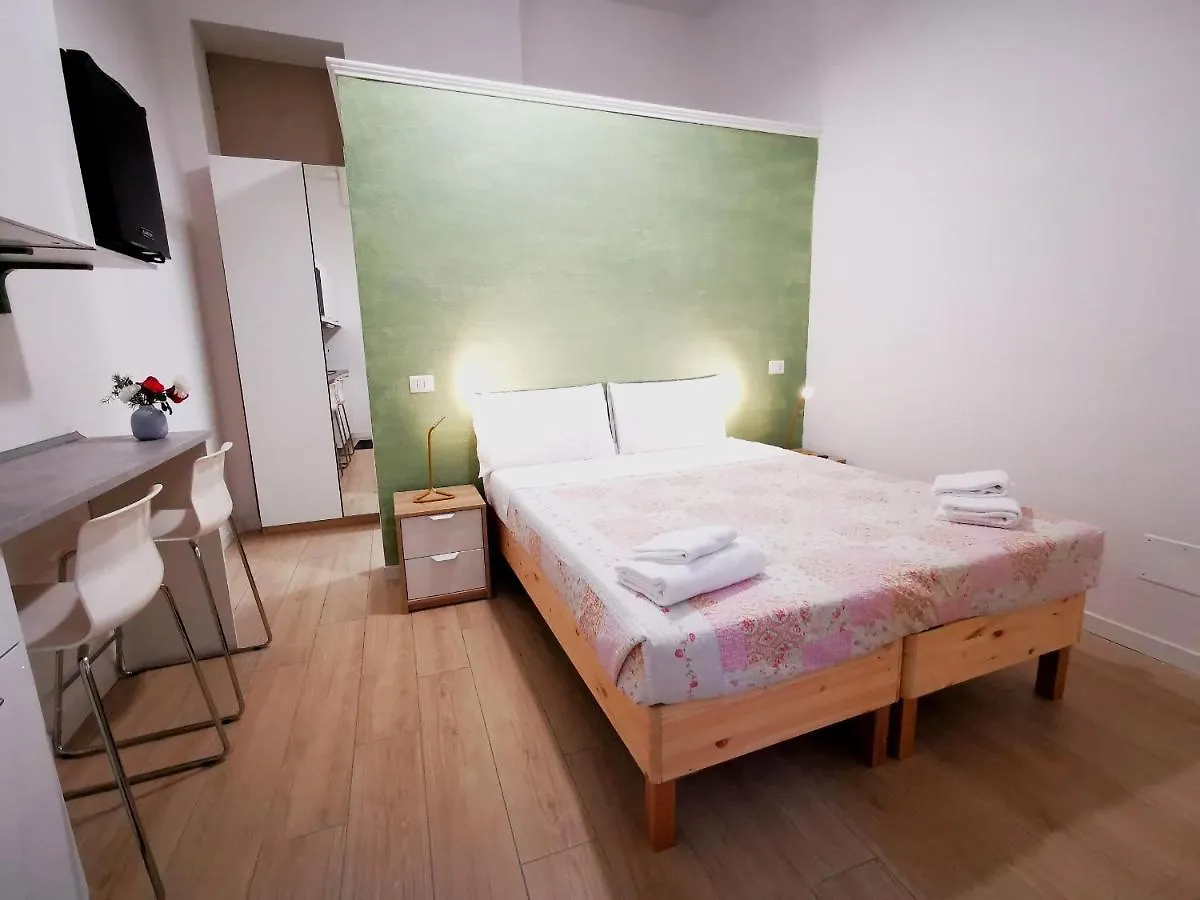 Modern Studio Apartments Milan 0*,